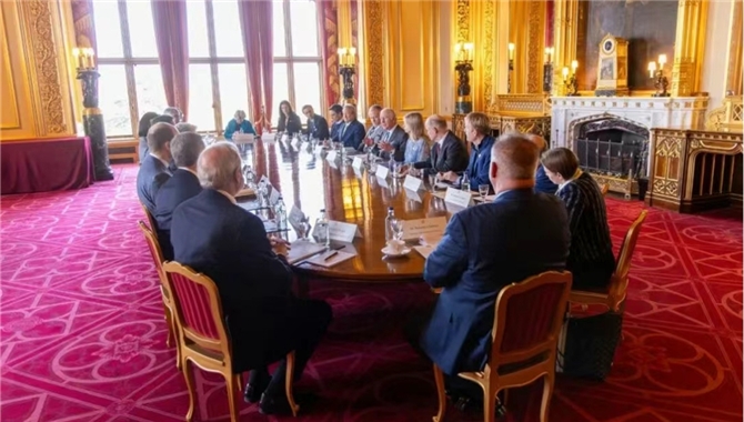 英国国王会见众多航运CEO，商讨绿色航运